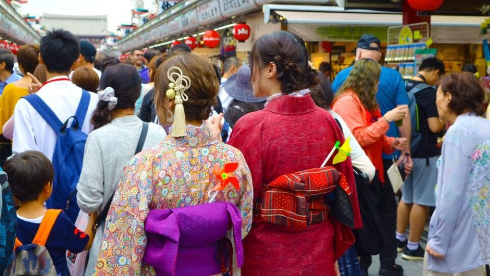 7 Alasan Kenapa Kamu Harus Coba Festival Jepang Terkenal