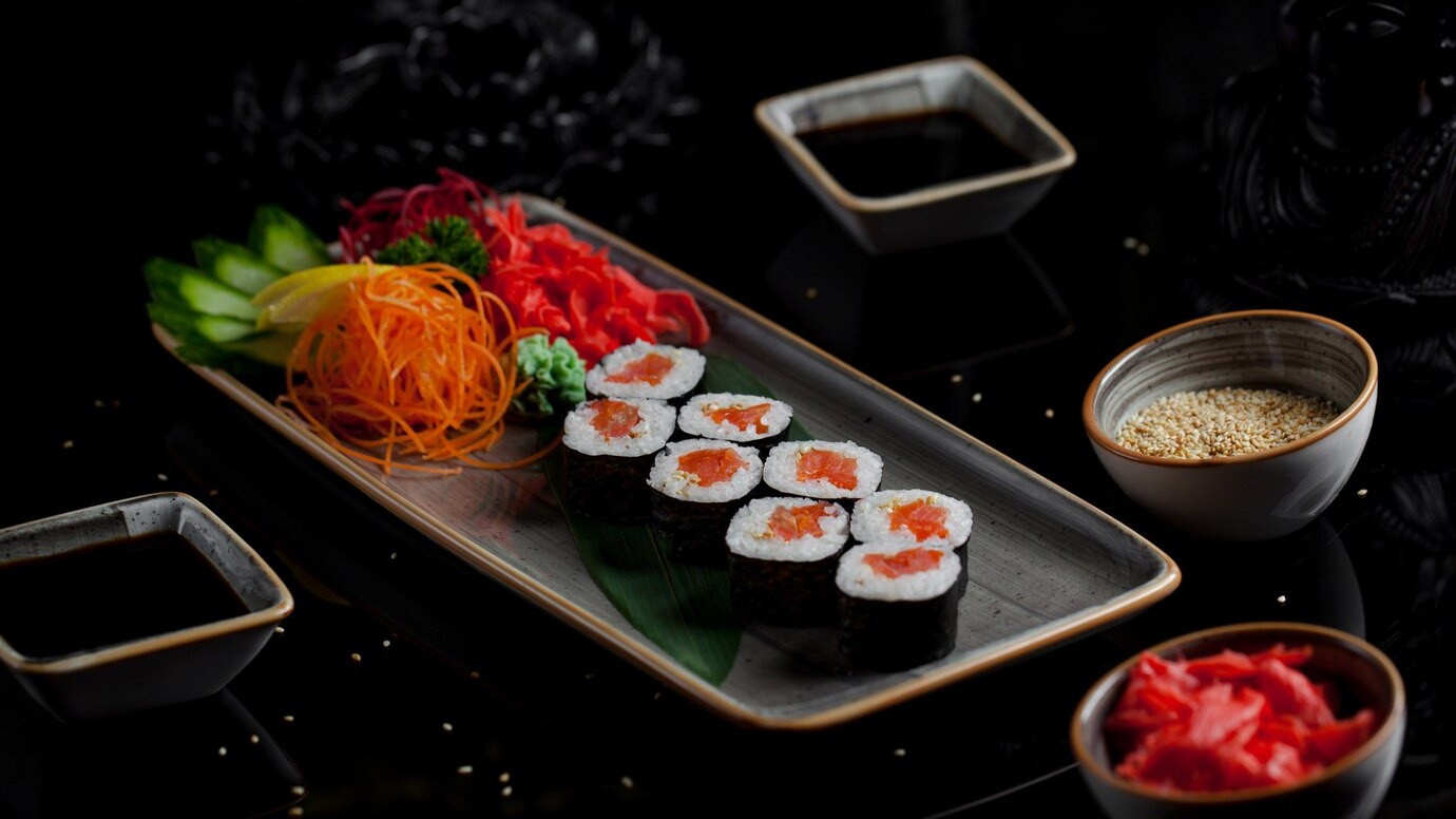 Sushi Autentik di Jepang: Rekomendasi & Tips Terbaik