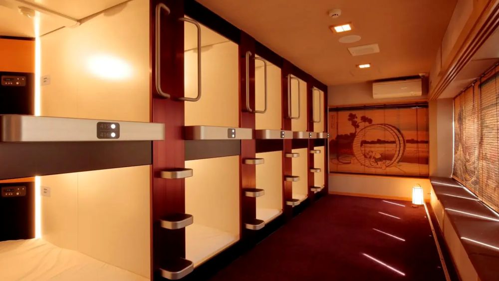 capsule hotel room in japan