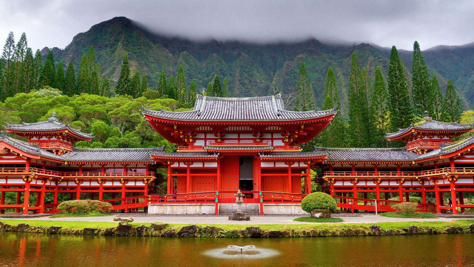 peaceful temple in Japan