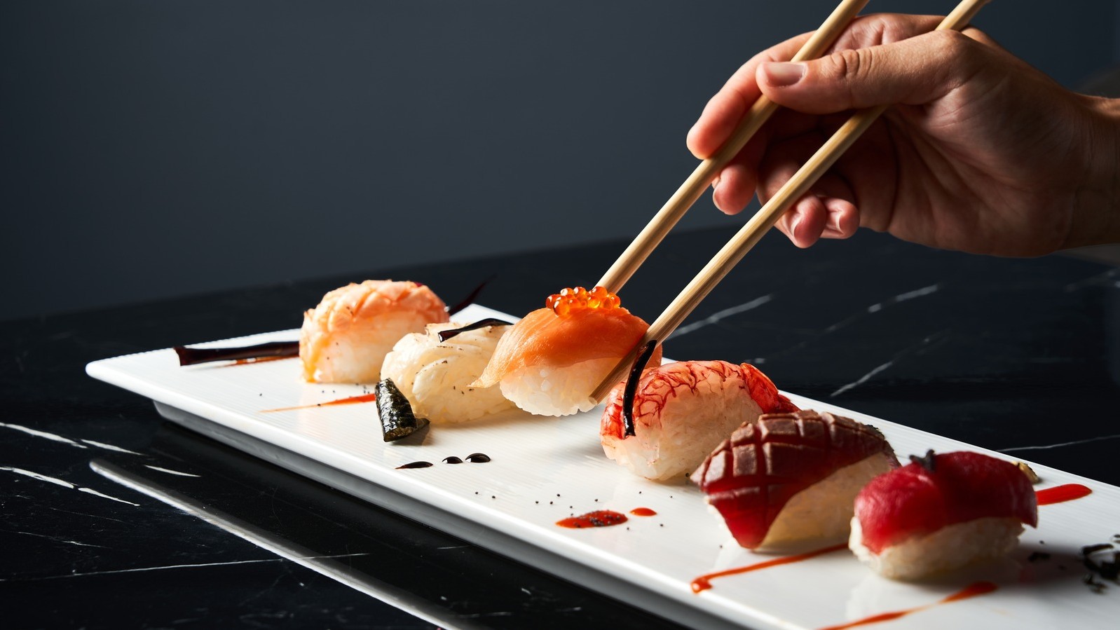 7 Alasan Kenapa Kamu Harus Coba Tata Krama Makan Di Jepang