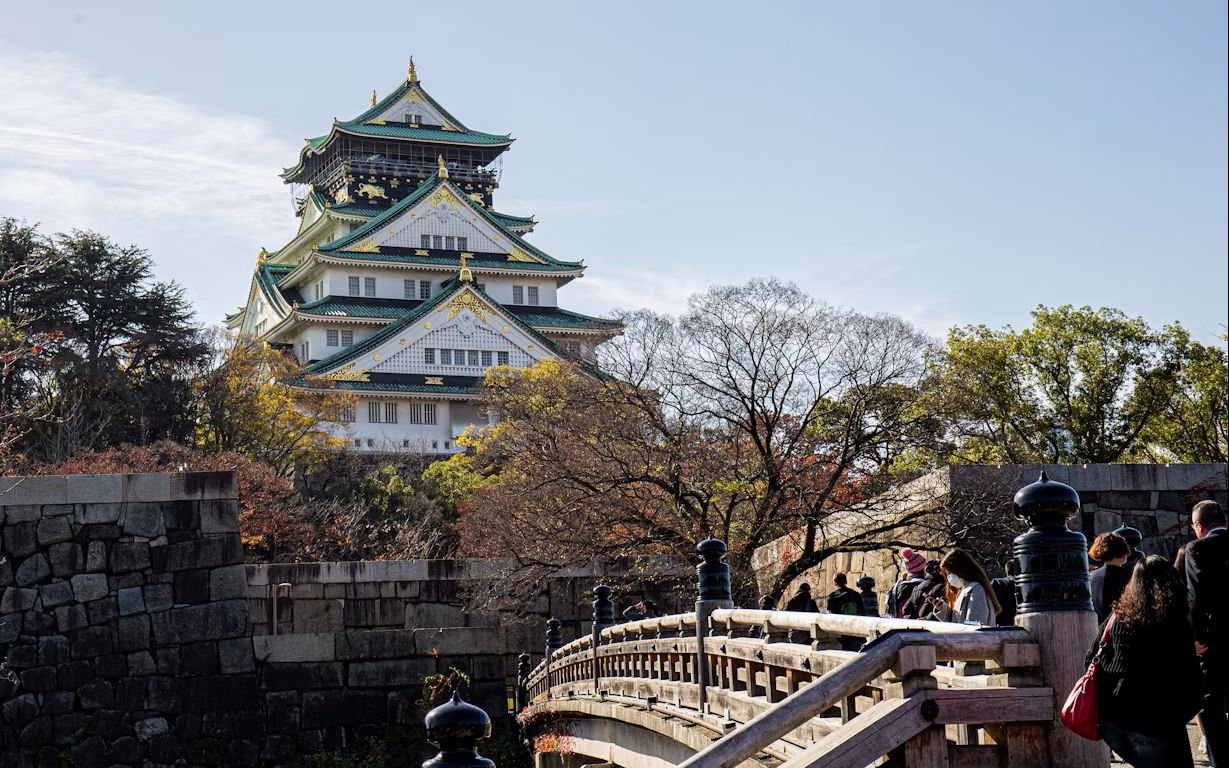 Panduan Wisata Kastil Osaka Terlengkap & Taman Nishinomaru